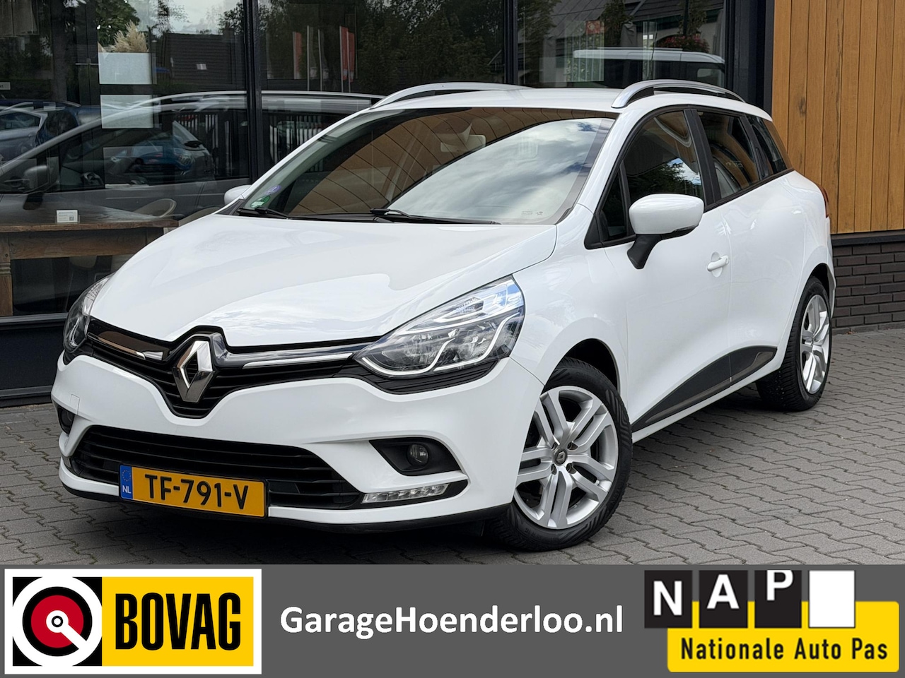 Renault Clio Estate - 0.9 TCe Navigatie, Cruise control, PDC, Garantie. - AutoWereld.nl