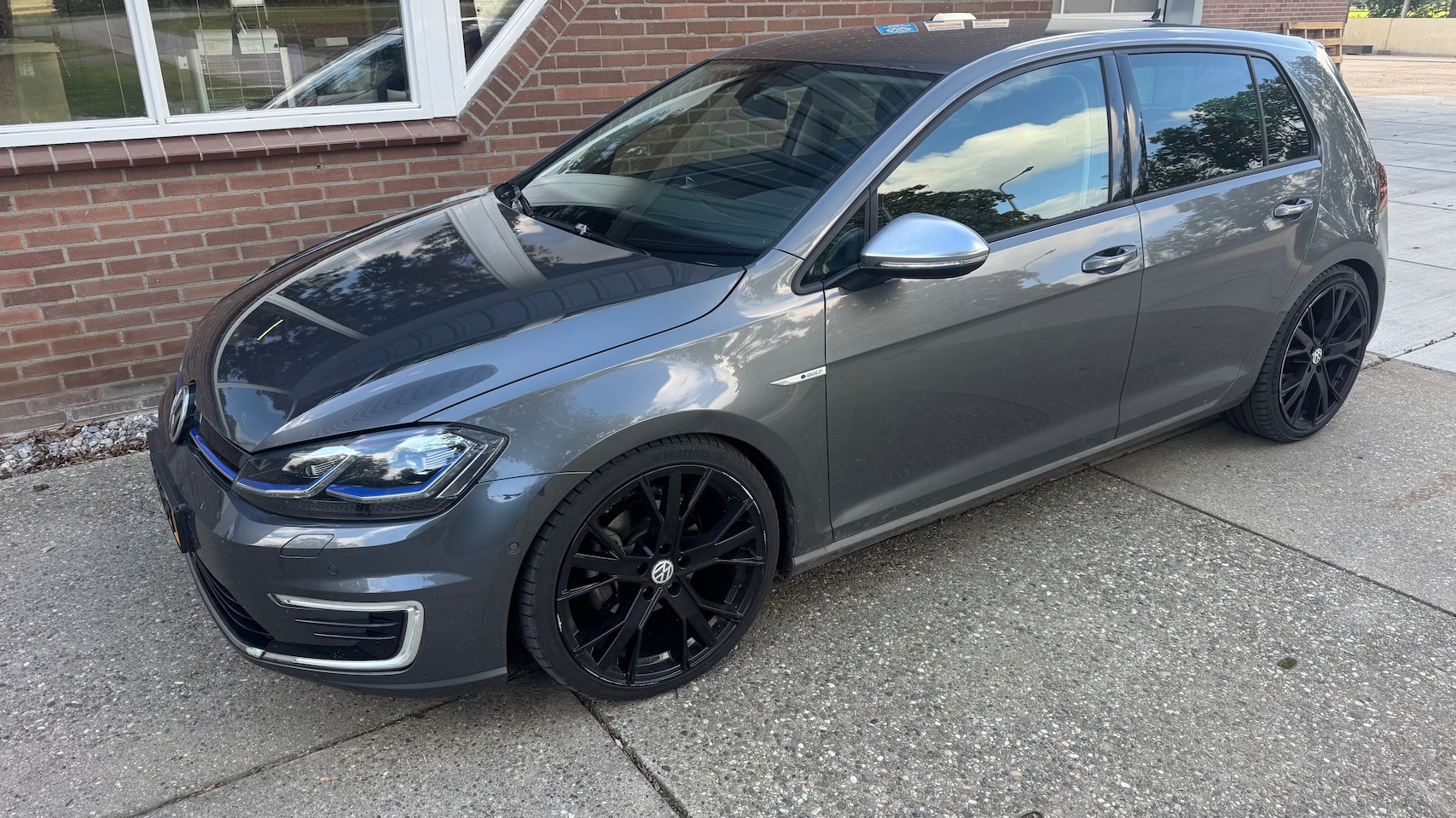 Volkswagen e-Golf - e-Golf - AutoWereld.nl
