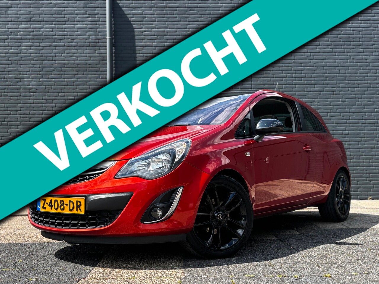 Opel Corsa - 1.4 Cosmo | Pano | Stuurverwarming | Stoelverwarming - AutoWereld.nl