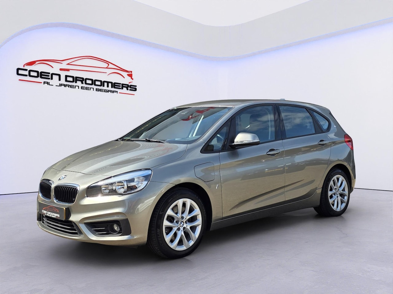 BMW 2-serie Active Tourer - 225xe iPerformance /Apple Carplay/Elektr. klep/Parkeersens./Cruise&Clima Contr./Navi/17''L - AutoWereld.nl