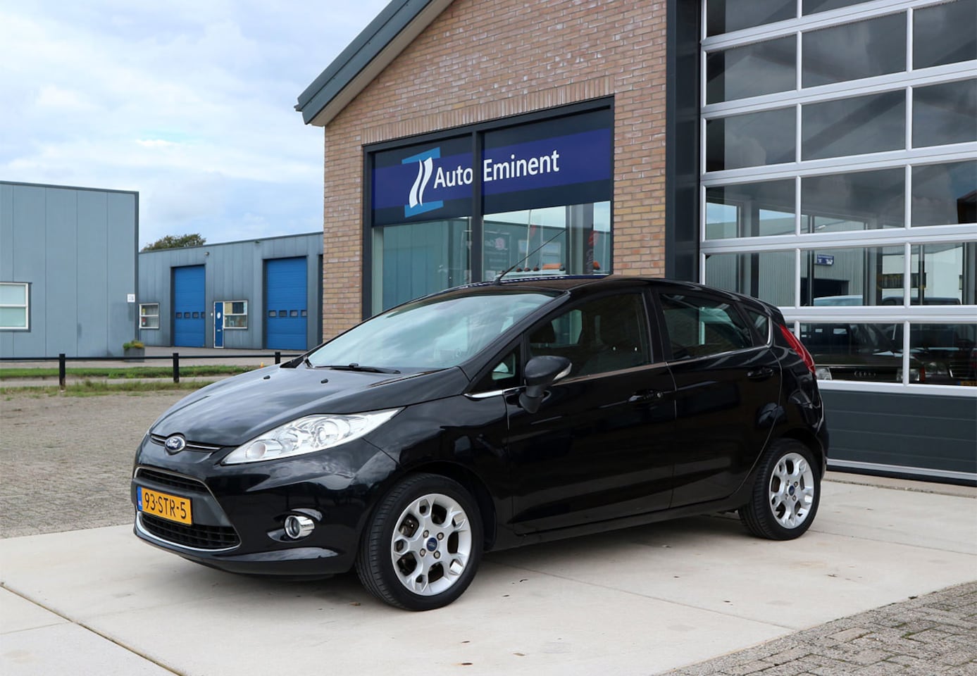 Ford Fiesta - 1.4 Titanium LPG X-pack 1e eigenaar Dealer onderhoud - AutoWereld.nl