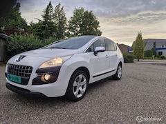 Peugeot 3008 - 1.6 VTi Première