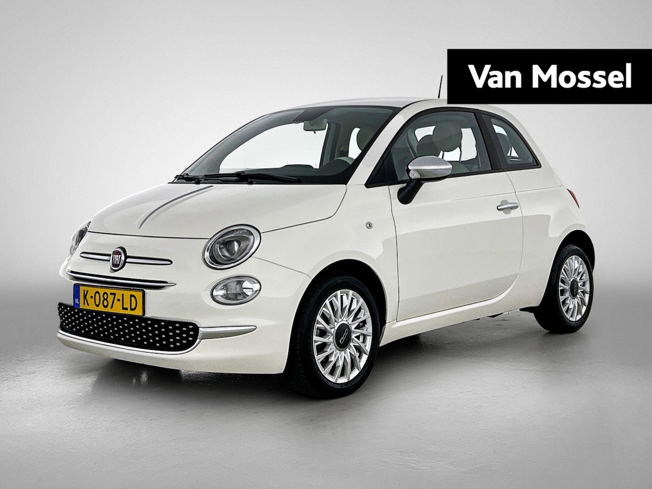 Fiat 500 - 1.0 Hybrid Lounge | Apple Carplay/Android Auto | Parkeersensoren Achter - AutoWereld.nl