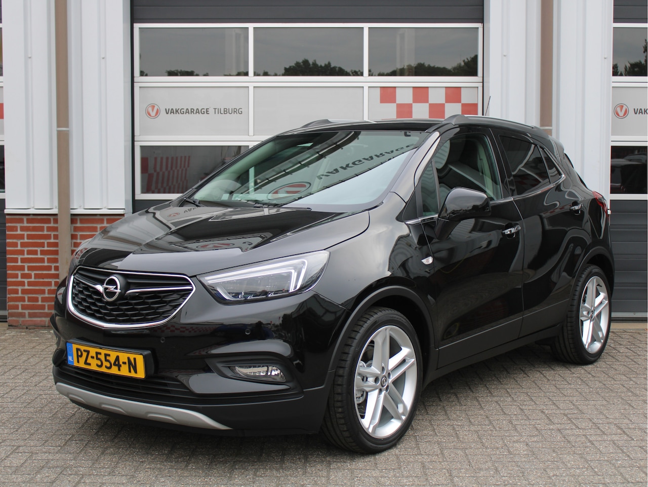 Opel Mokka X - 1.4 Turbo Innovation 19inch/Camera/Leer/PDC/Dakraam/Stoelverw./Climate/Cruise/Carplay - AutoWereld.nl