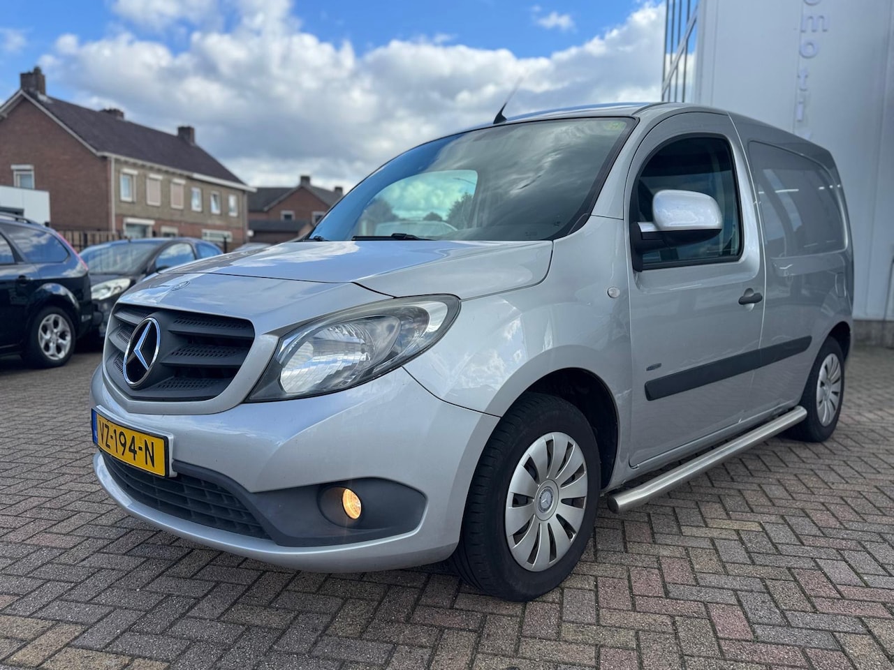 Mercedes-Benz Citan - 108 CDI BlueEFFICIENCY navigatie camera airco cruise controle elektrische pakket zijbar - AutoWereld.nl
