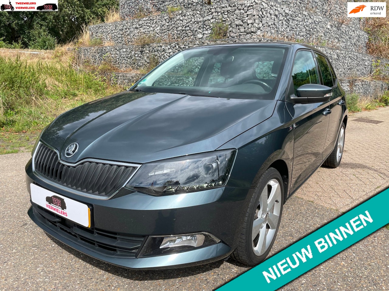 Skoda Fabia - 1.0 TSI Style Apple Carplay Stoelverwarming Cruise Controle - AutoWereld.nl