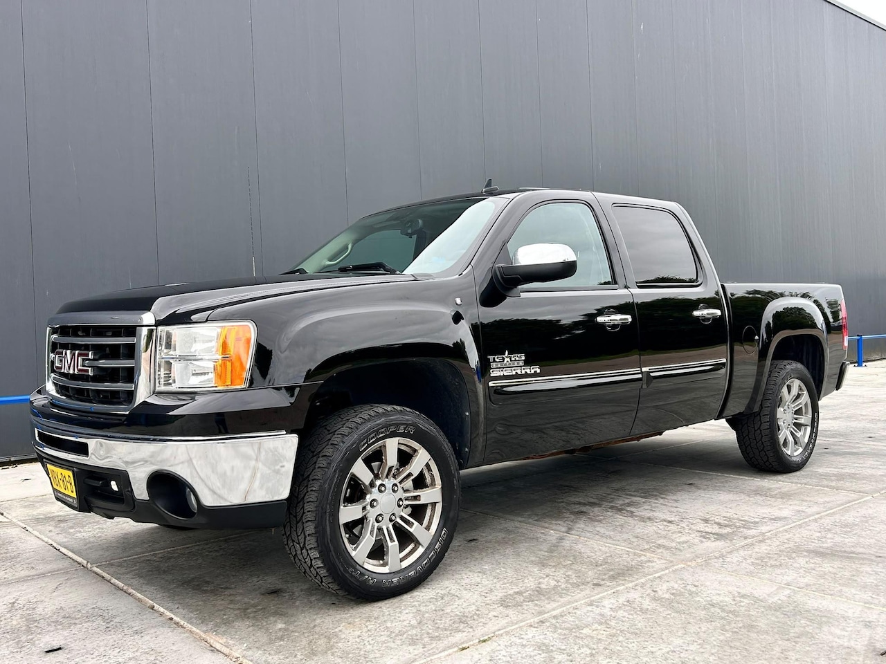 GMC Sierra 1500 - G.m.c. c1500 sle V8 MARGE BTW& BPM VRIJ! Dodge ram 6 persoons - AutoWereld.nl