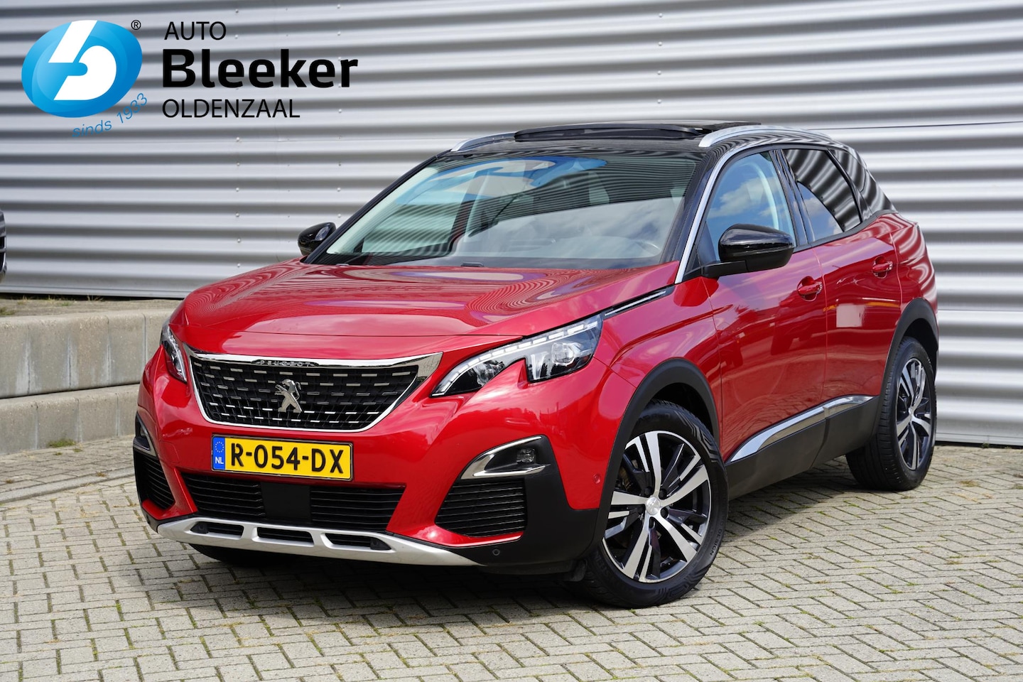 Peugeot 3008 - 1.2 130PK Allure Carplay Pano Cruise Navi PDC - AutoWereld.nl