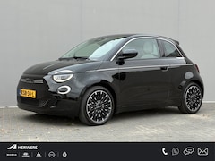 Fiat 500 - La Prima 42 kWh / SOH 94% / Apple Carplay/Android Auto / Achteruitrijcamera / Adaptieve Cr