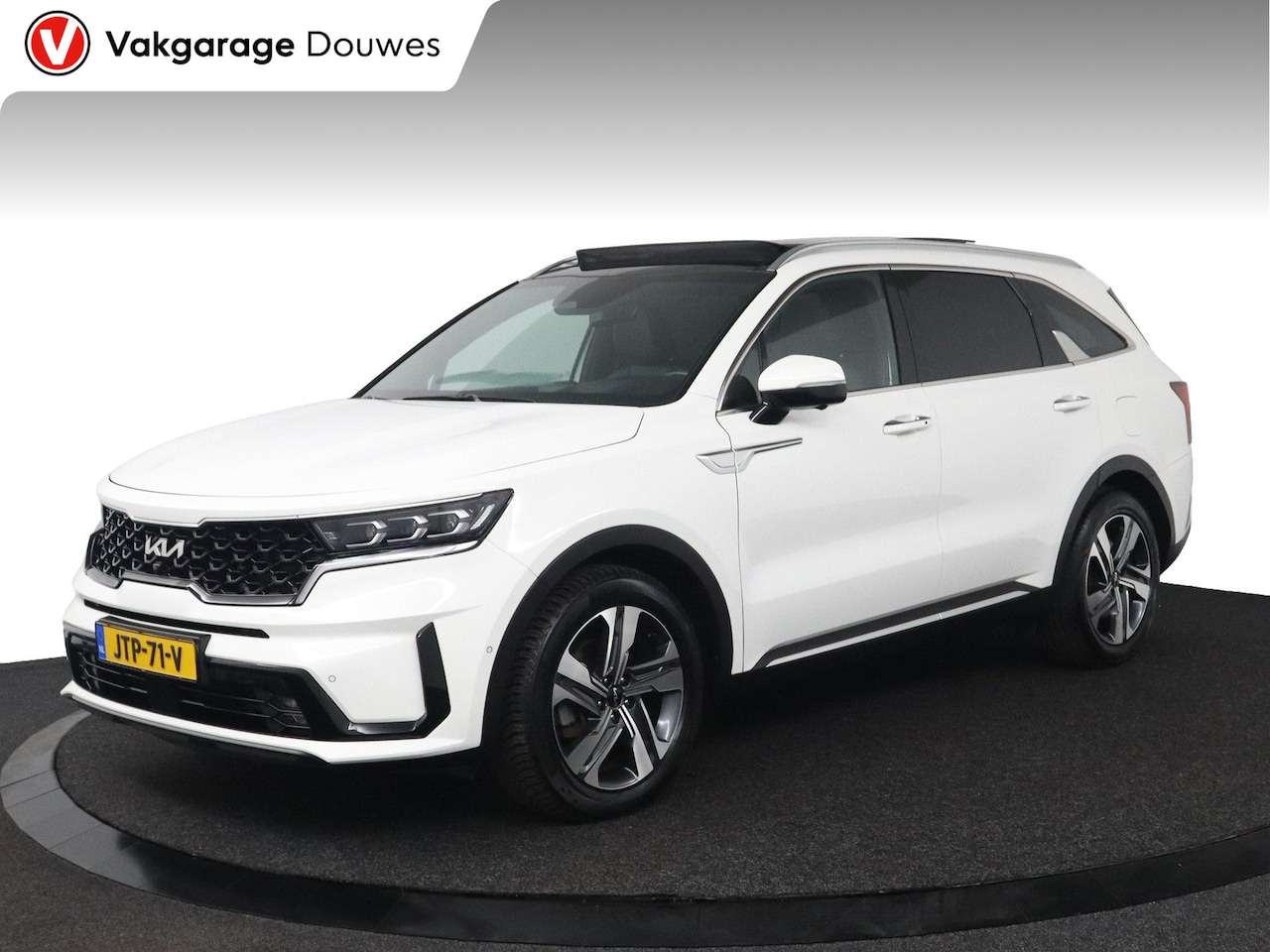 Kia Sorento - 1.6 T-GDi Plug-in Hybrid 4WD DynamicPlusLine 7p. 1.6 T-GDI Plug-in Hybrid 4WD DynamicPlusLine 7p. |Pano| - AutoWereld.nl