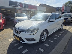 Renault Mégane Estate - 1.2 TCe Bose intens AUTOMAAT, navigatie, led, heads-up display, climate control, cruise co