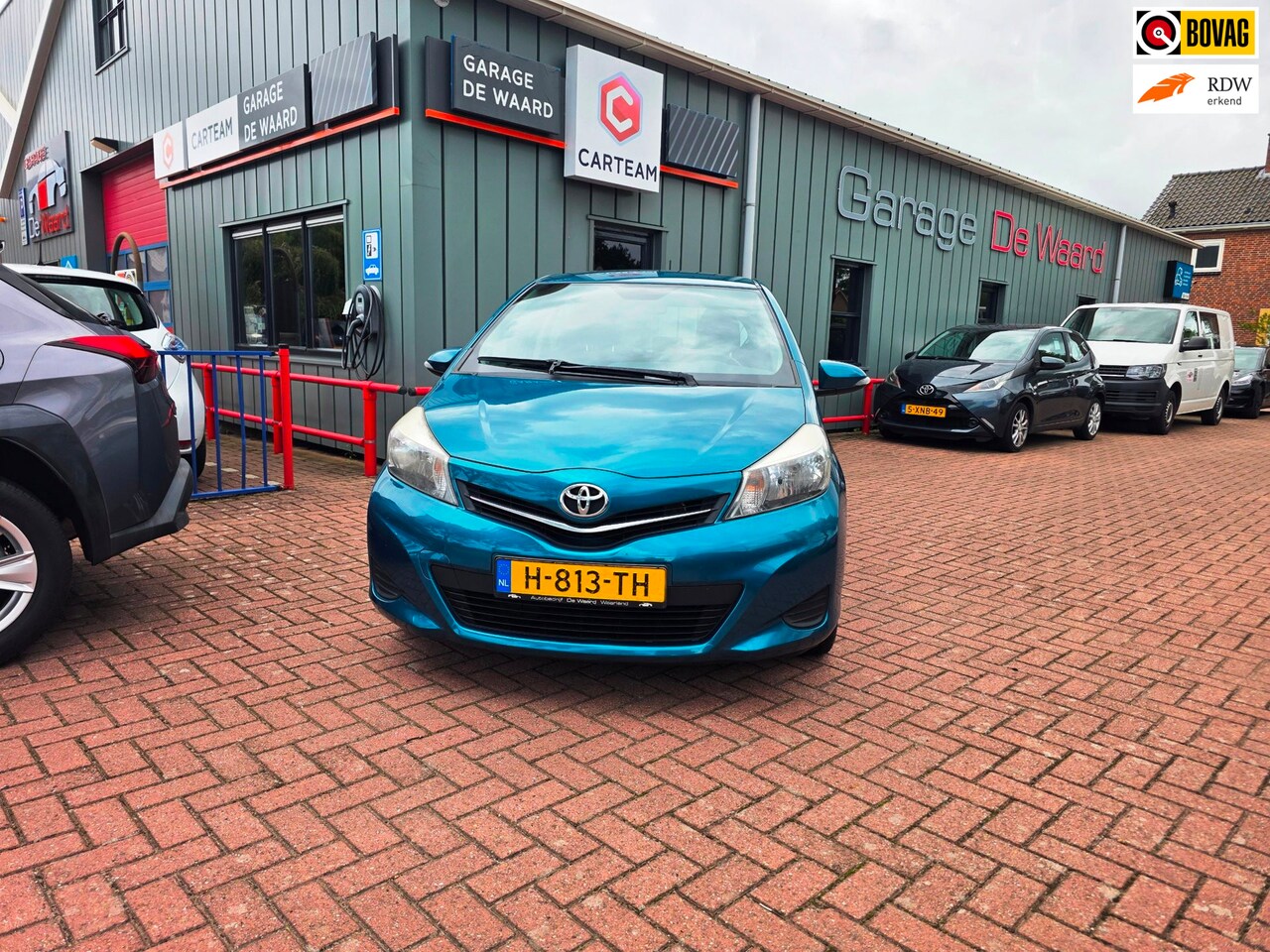 Toyota Yaris - 1.3 VVT-i Aspiration 1.3 VVT-i Aspiration - AutoWereld.nl