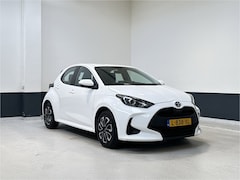 Toyota Yaris - 1.5 Hybrid Active | Camera | Carplay/ Android Auto| PDC | NL | 1 EIg|