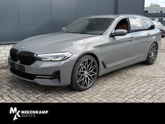 BMW 5-serie Touring - 530e High Executive 20"/Leder/Camera/Stoelverwarming/Sfeerverlichting/Apple Carplay & Andr