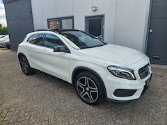 Mercedes-Benz GLA-Klasse - 200 AMG Night Pakket 12-2015 Wit Pa
