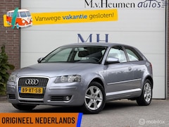 Audi A3 - 1.6 FSI Ambiente Pro Line CarPlay Bluetooth Climate Cruise