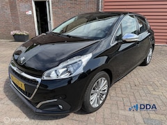 Peugeot 208 - 1.2 PureTech Executive | Clima · Cruise | Navi