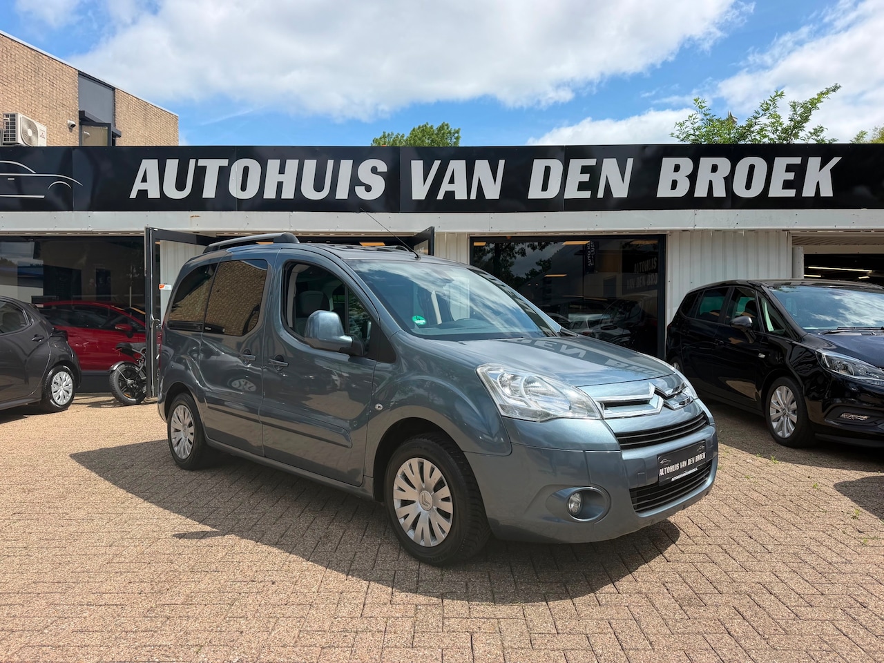 Citroën Berlingo - 1.6 VTi 120Pk XTR|Pano|Cruise|Clima|Pdc|Lmv|Elek Pakket|Nw Apk - AutoWereld.nl