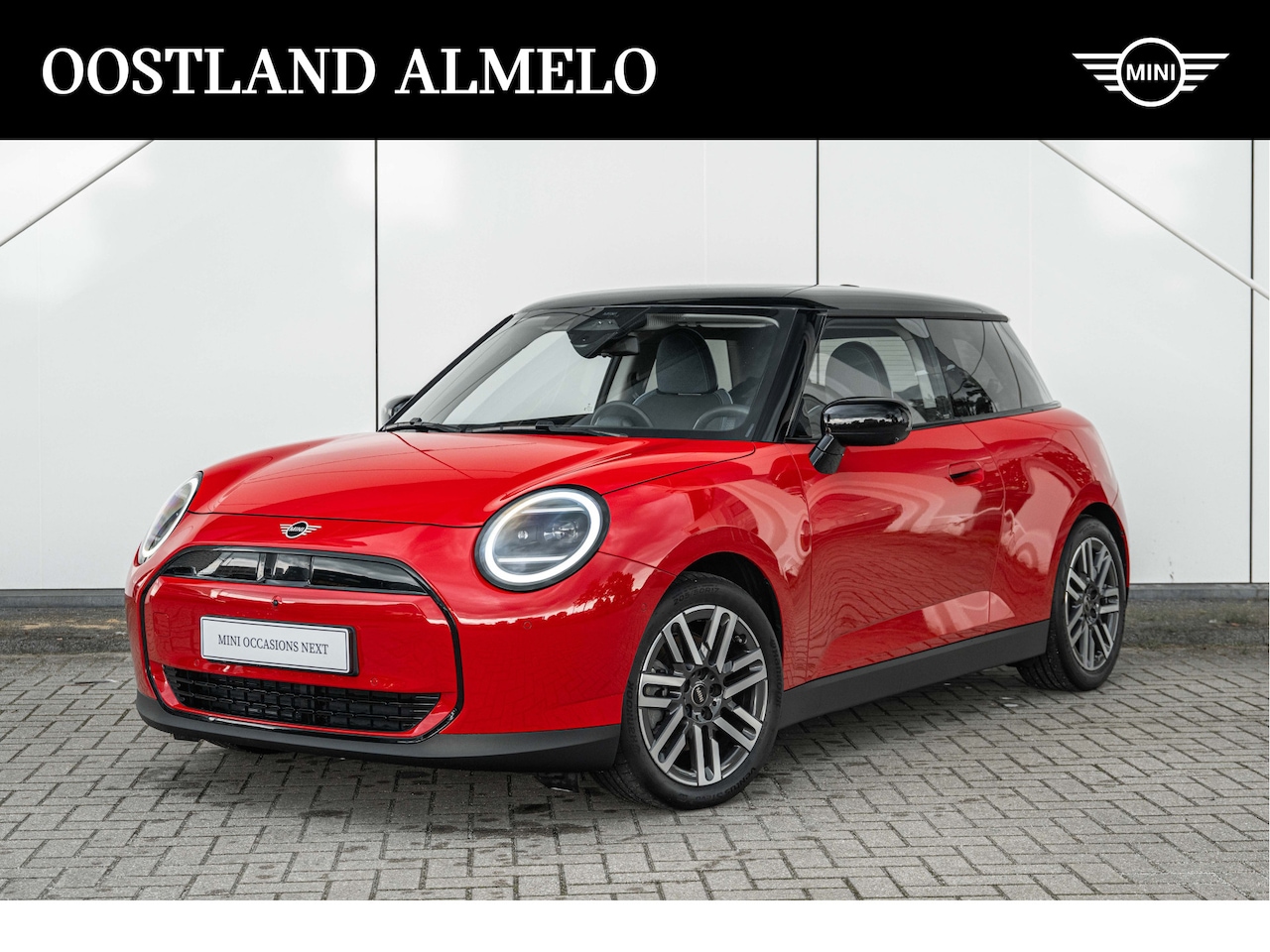MINI 3-Deurs - Hatchback Cooper E / Classic / Pakket L / 17 inch Parallel Spoke 2-tone - AutoWereld.nl