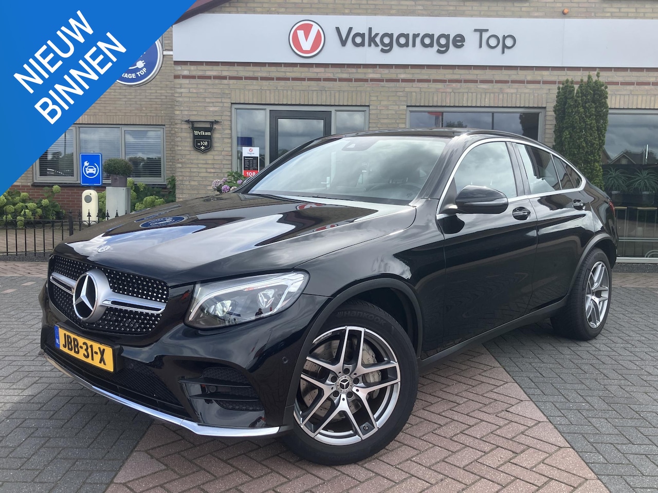 Mercedes-Benz GLC-klasse Coupé - 250 4MATIC Business Solution AMG | LED | Trekhaak | Camera - AutoWereld.nl