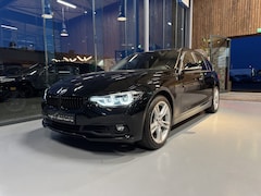 BMW 3-serie Touring - 318i High Exe aut. 18" stoelverw. elektr. achterklep