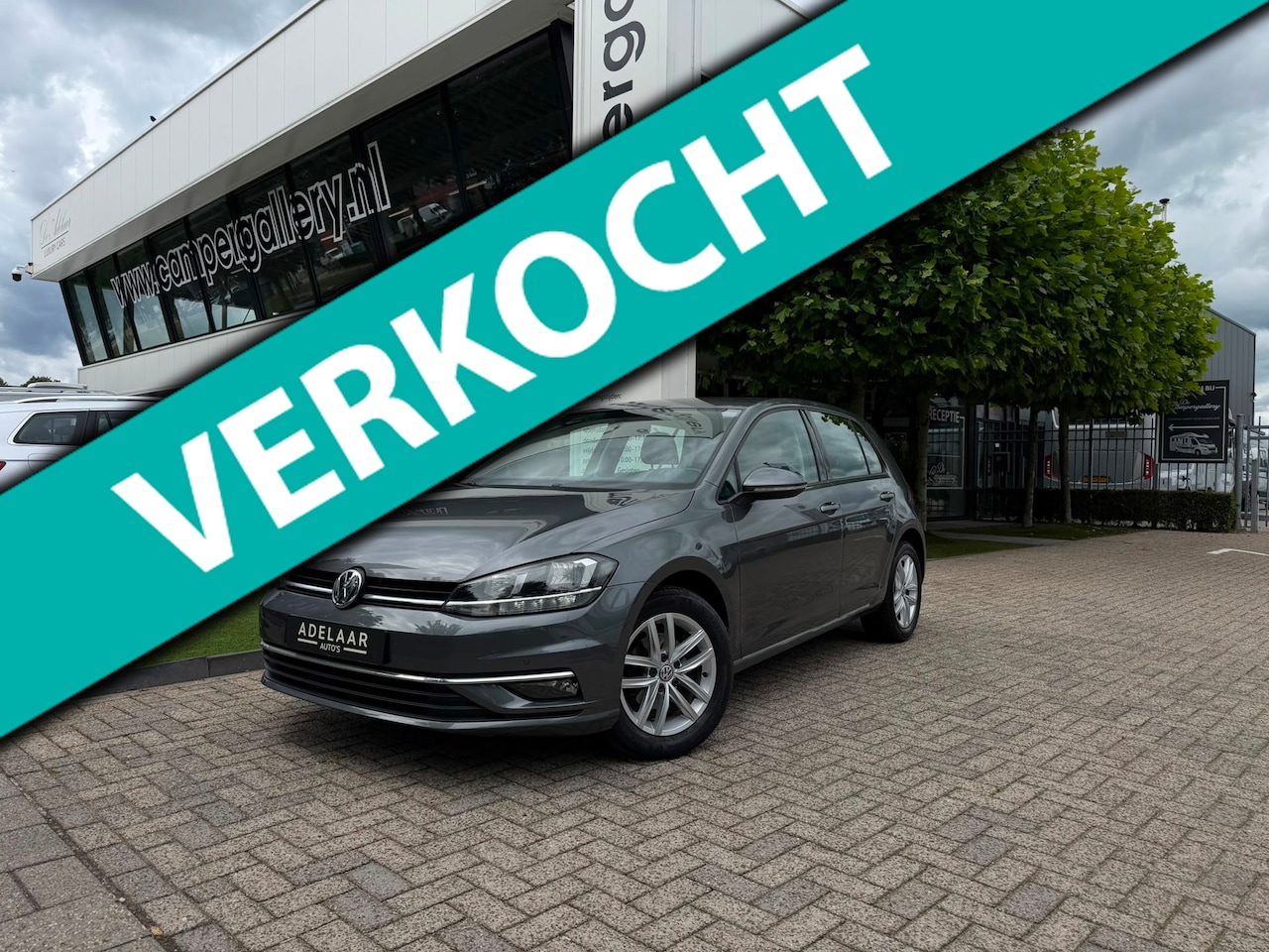 Volkswagen Golf - 1.0 TSI Highline APPLE CARPLAY, CLIMATRONIC, NAVIGATIE - AutoWereld.nl