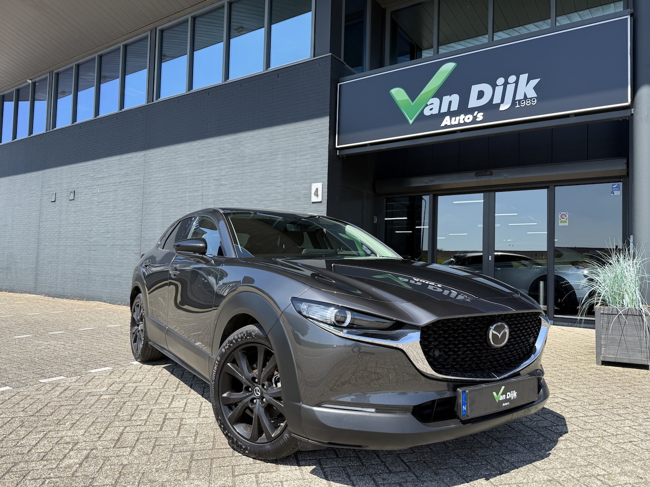 Mazda CX-30 - 2.0 Navi Camera El.Klep 18Inch - AutoWereld.nl