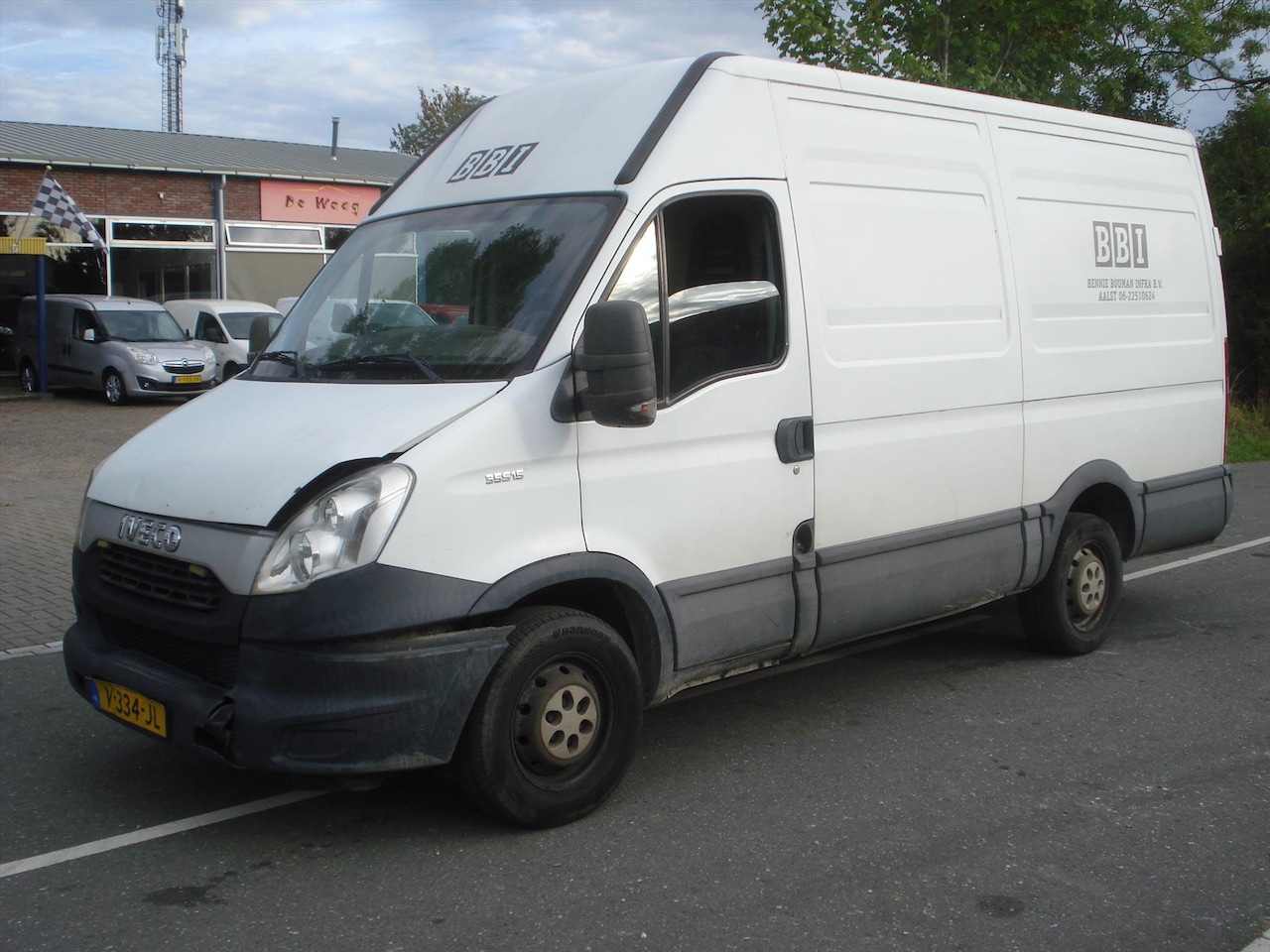 Iveco Daily - 2.3 107kw AIRCO LICHTE SCHADE - AutoWereld.nl