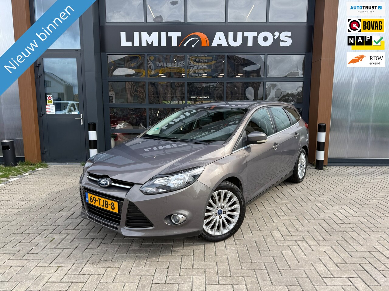 Ford Focus Wagon - 1.6 EcoBoost Titanium Climate/Navi/Keyless/Pdc/Lmv/Trekhaak/Nap/Apk - AutoWereld.nl