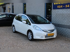 Honda Jazz - 1.4 Hybrid Elegance Trekhaak Navi Camera Panoramadak