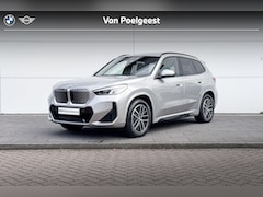 BMW iX1 - eDrive20 67 kWh M Sport Edition | M-Sport | Driving Assistant Plus| Glazen panoramadak