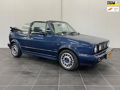 Volkswagen Golf Cabriolet - 1.8