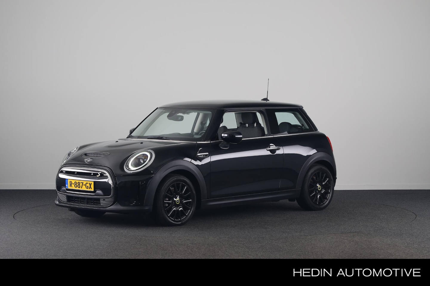 MINI Electric - Camden Edition 33 kWh | Navigatie | Stoelverwarming | Cruise Control - AutoWereld.nl
