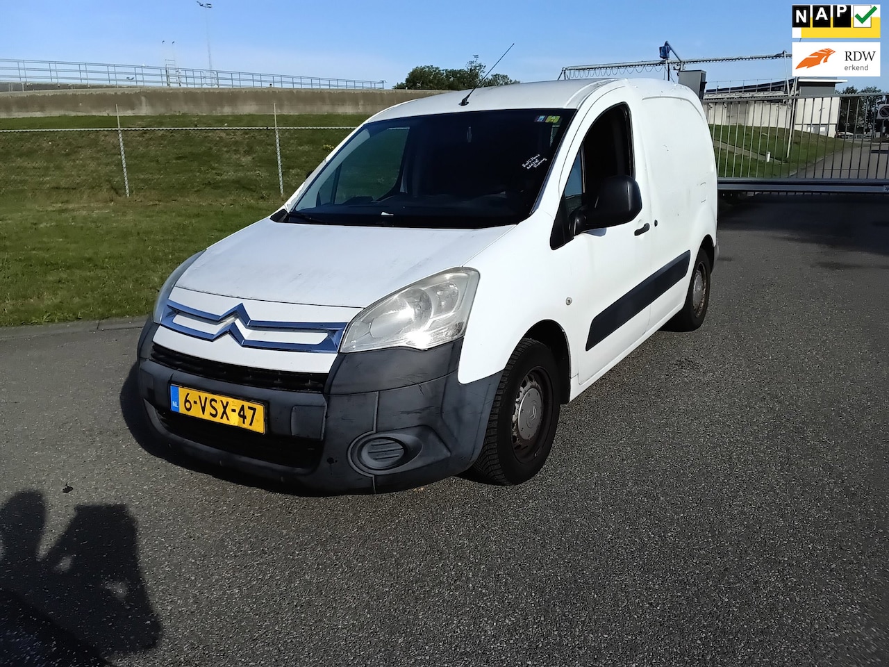 Citroën Berlingo - 1.6 HDI 500 Comfort 1.6 HDI 500 Comfort - AutoWereld.nl