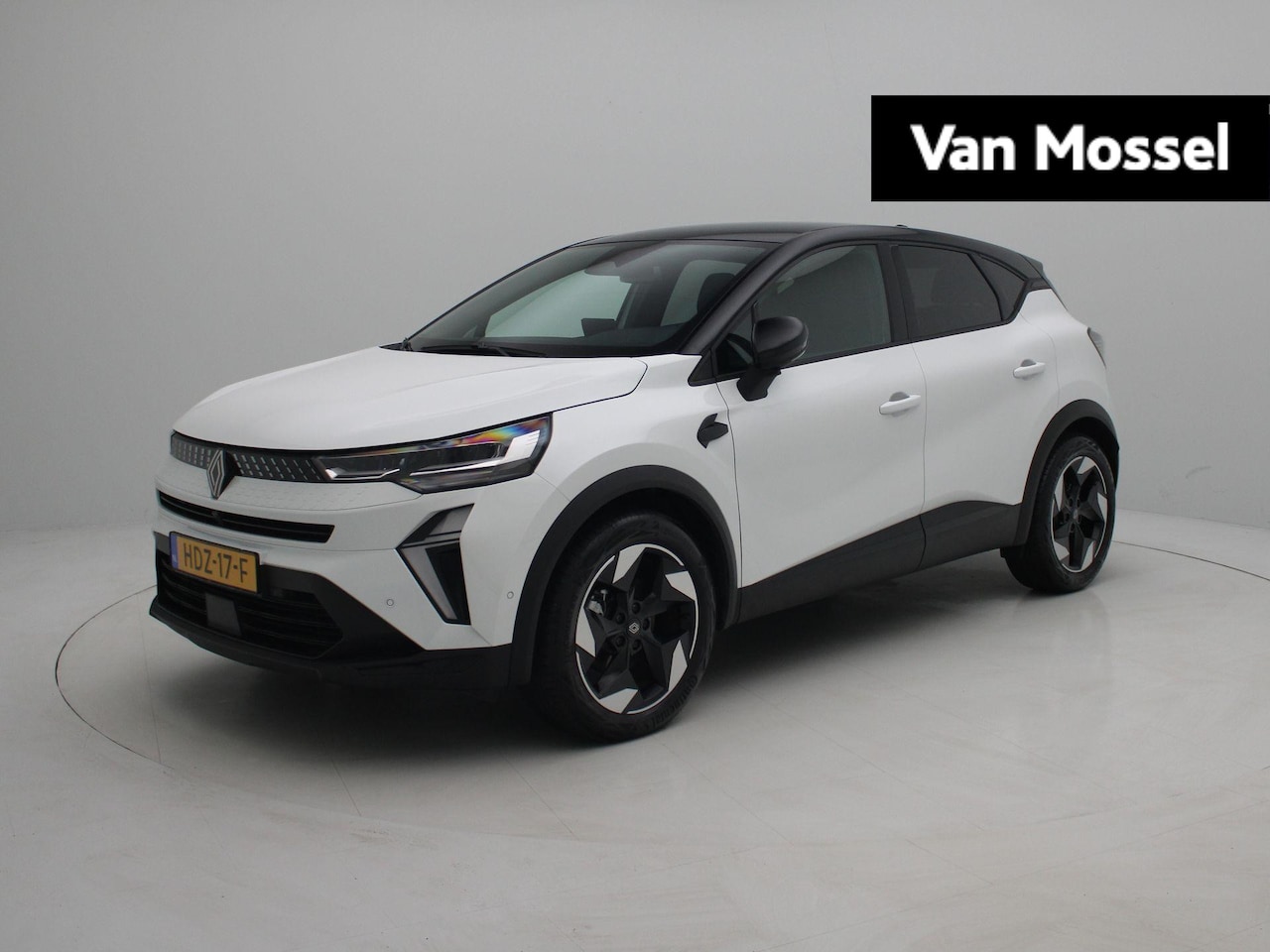 Renault Captur - E-Tech full hybrid 145 Techno | OpenR multimediasysteem met 10,4" touchscreen | Pack navig - AutoWereld.nl