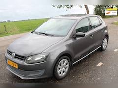 Volkswagen Polo - 1.4-16V Trendline // 5-drs //
