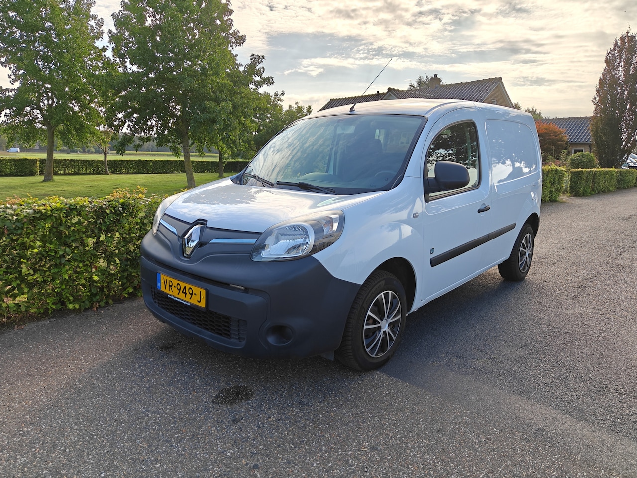 Renault Kangoo Express - Z.E. (inc Accu) AIRCO/AUTOMAAT BJ 2015 - AutoWereld.nl