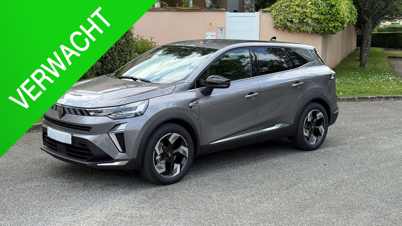 Renault Symbioz - 1.8 E-Tech full hybrid 160 TECHNO/ HARMAN KARDON/ AUTOMATISCH ACHTERKLEP/ PARK ASSIST VOOR - AutoWereld.nl
