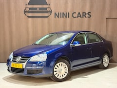 Volkswagen Jetta - 1.6 Comfortline cruise control bluetooth airco NAP dealer onderhouden