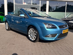 Ford Focus Coupé-Cabriolet - 2.0-16V Titanium/Eerste Eigenaar/Keyles/Automaat/Leer/Dealer Onderhouden