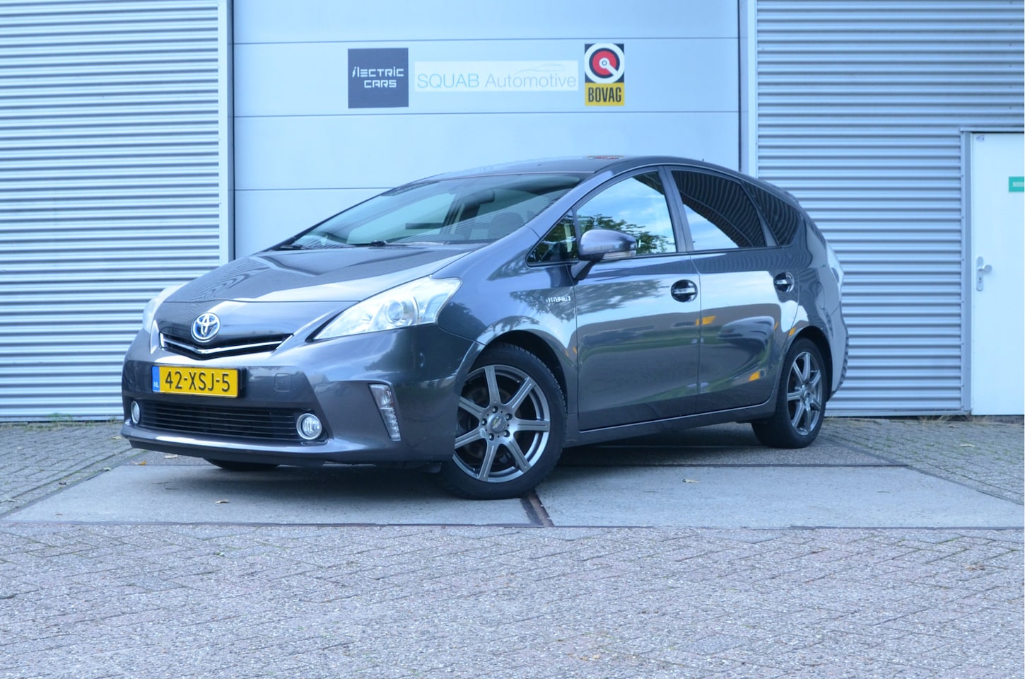 Toyota Prius Wagon - 1.8 Aspiration 96g 7-zits, Fiets Trekhaak, Youngtimer! - AutoWereld.nl