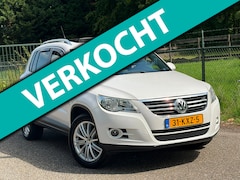 Volkswagen Tiguan - 2.0 TSI Sport&Style 4Motion /Automaat/Pano/Navi/Airco/