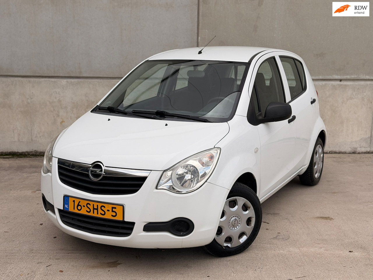 Opel Agila - 1.0 Selection Nwe APK NAP Ori NL AllSeason banden! - AutoWereld.nl
