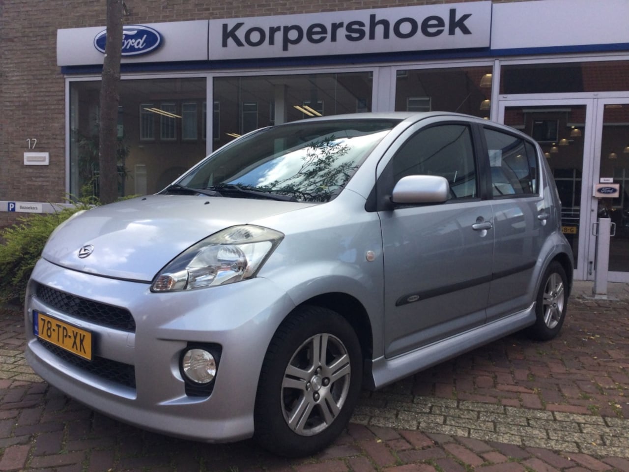 Daihatsu Sirion 2 - 1.3-16V Comfort | meeneemprijs incl. nw. APK - AutoWereld.nl