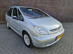 Citroën Xsara Picasso - 2.0i-16V Différence|automaat|APK|AIRCO