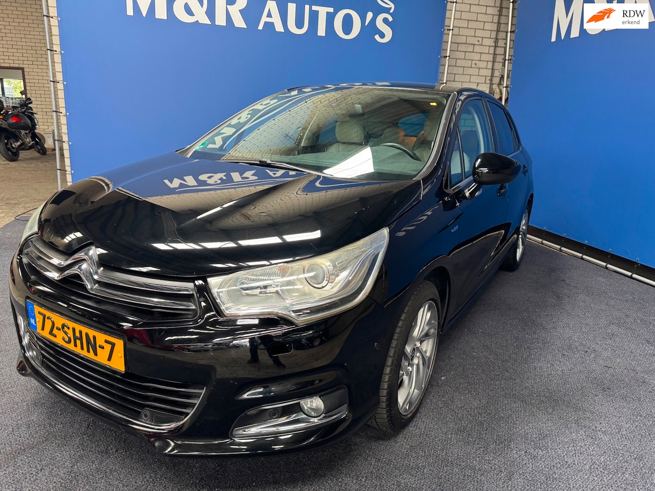 Citroën C4 - 1.6 VTi Exclusive 1.6 VTi Exclusive Nieuwe Apk - AutoWereld.nl