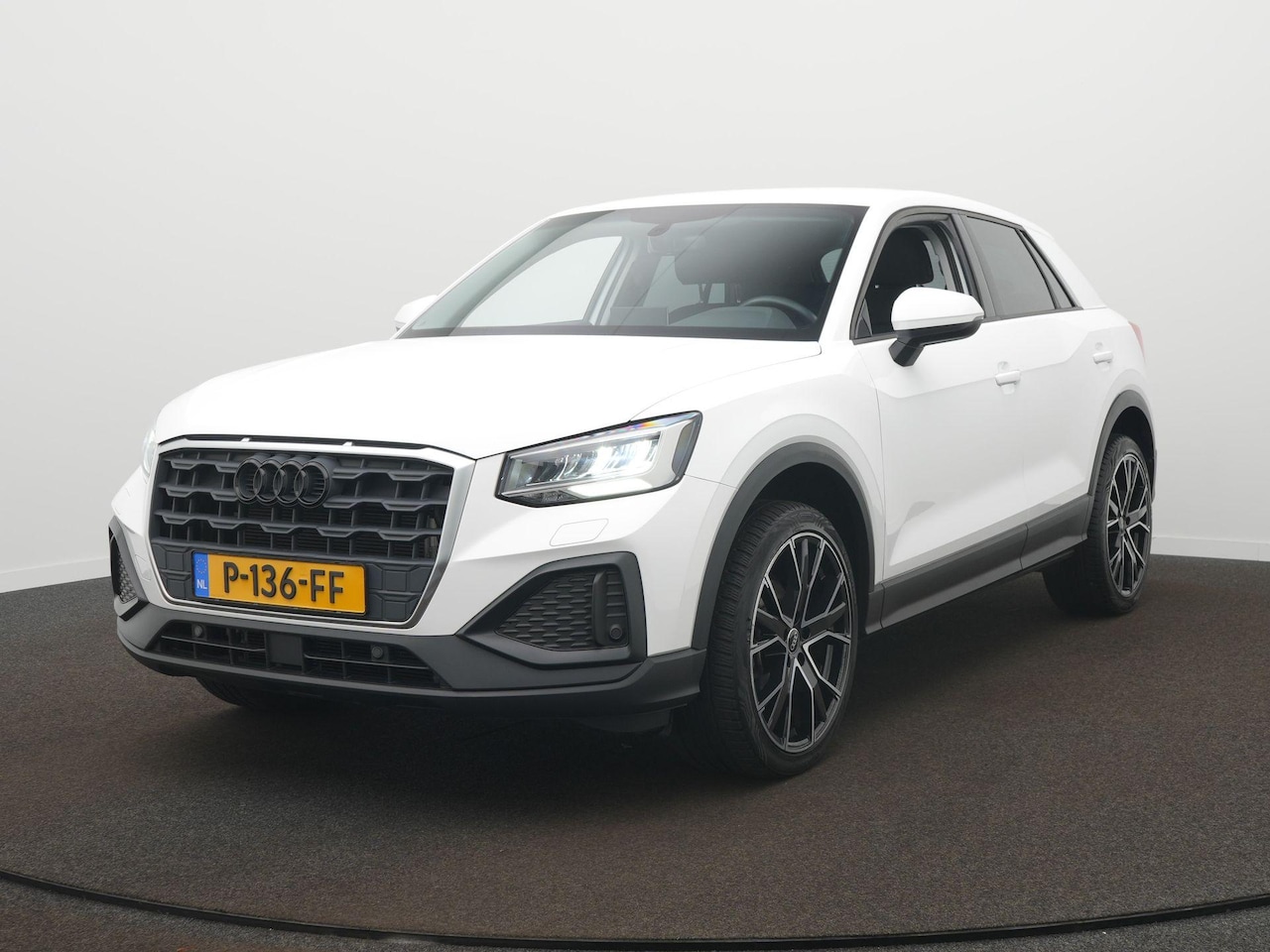 Audi Q2 - 30 TFSI Pro Line | 19 Inch | Climate | LED | All-seasons - AutoWereld.nl