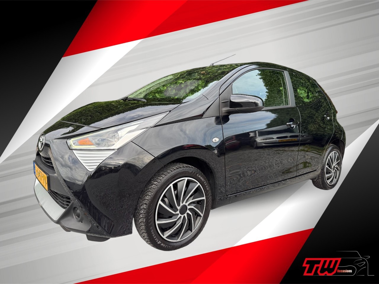 Toyota Aygo - 1.0 VVT-i x-play limited |CARPLAY|CAMERA|AIRCO - AutoWereld.nl