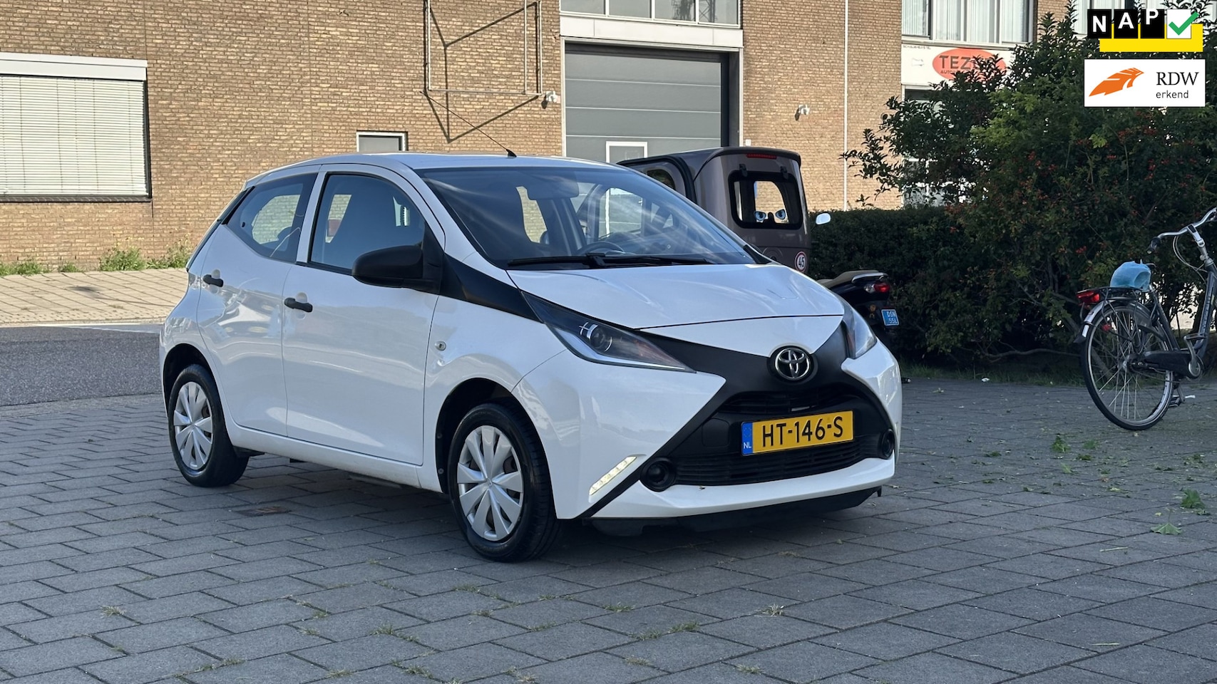 Toyota Aygo - 1.0 VVT-i x-now 1.0 VVT-i x-now - AutoWereld.nl