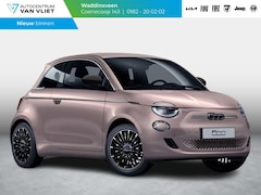 Fiat 500e - La Prima 42 kWh | Uit voorraad leverbaar | Panoramadak | Adapt. Cruise | Pack Top Plus | C